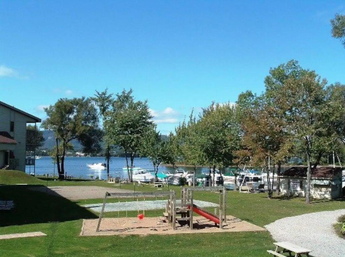 Magog Waterfront Condo Exterior foto